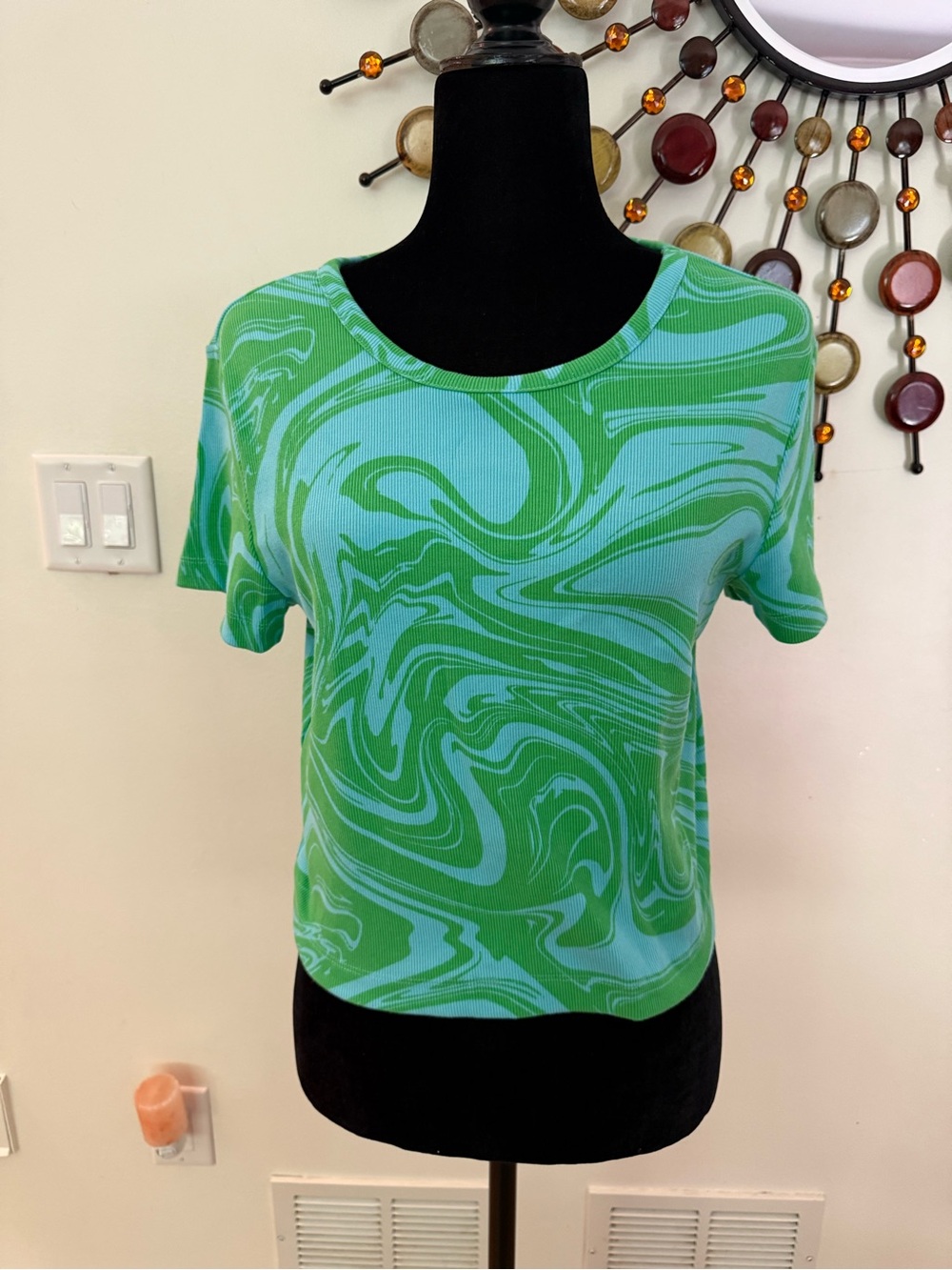 wild fable Green and Aqua Swirl Short-Sleeve Top